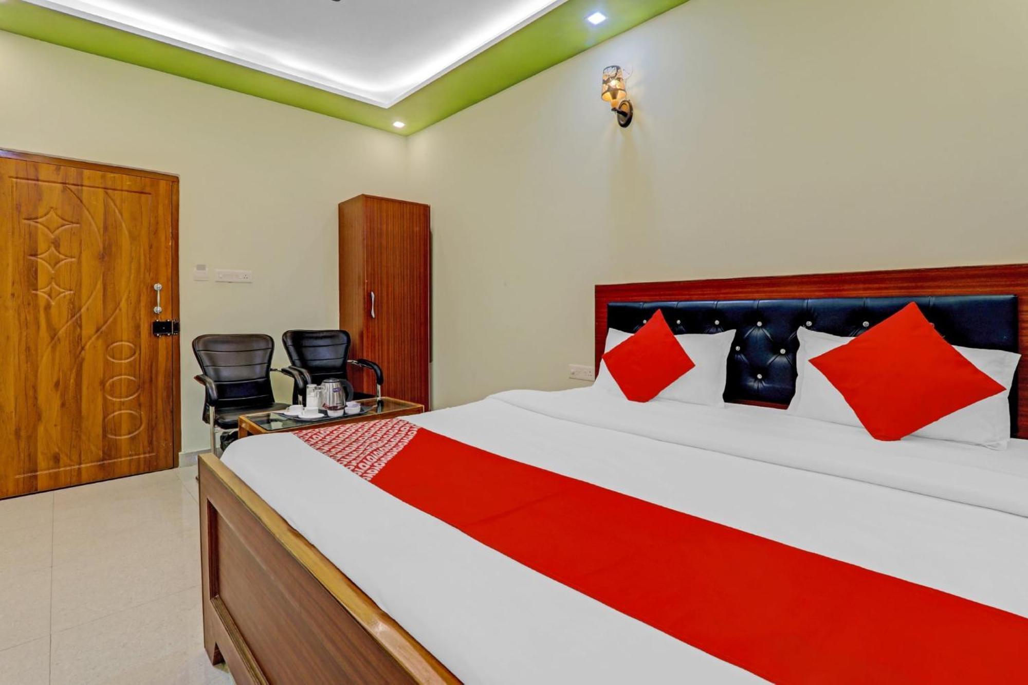 Hotel O Chauhan Palace Lucknow Ngoại thất bức ảnh